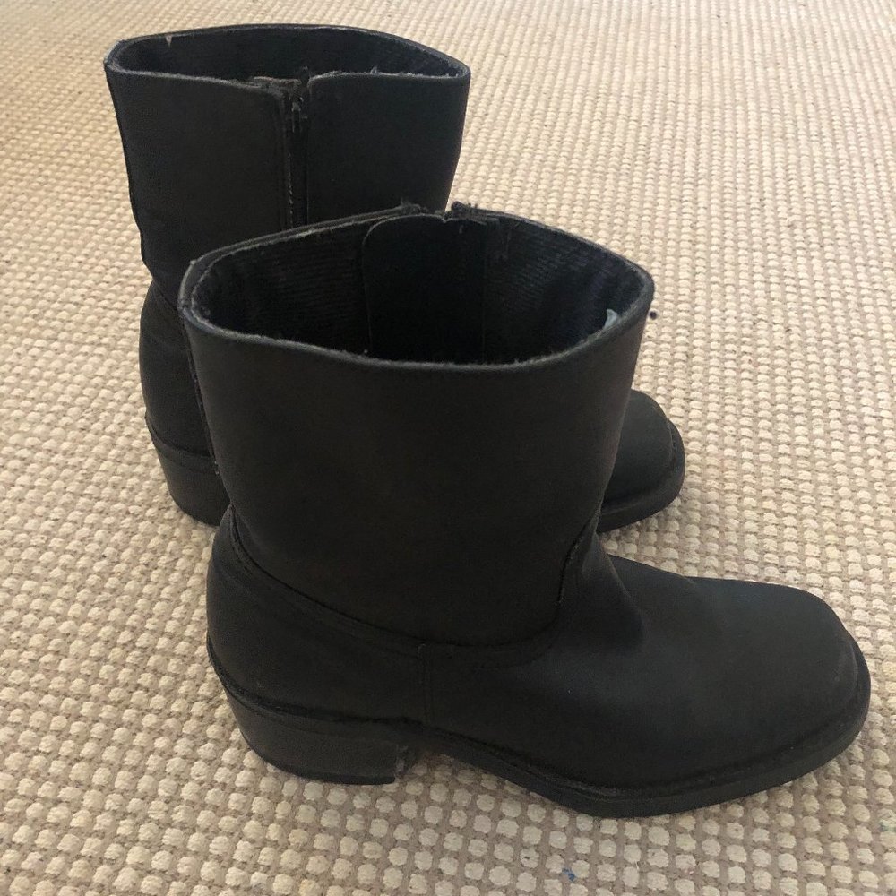 Black Heeled Frye Leather Boots - Size 8.5
